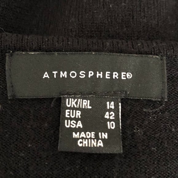 Atmosphere V Neck Sweater - Picture 3 of 4